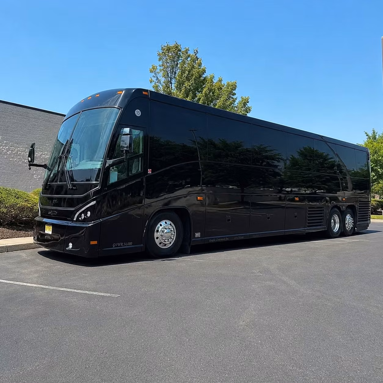 airport transfers and long distance personnel movements from salinas