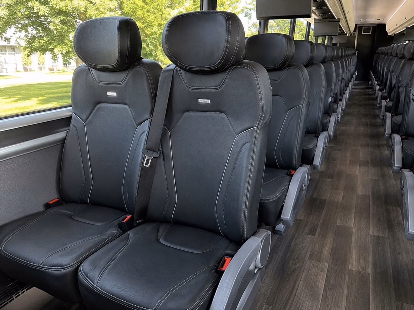 you can find and book sporting event transportation in salinas and any nearby city